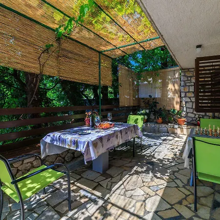 Hundefreundliches Nur 300 Meter Zum Sandstrand Mit Meerblick Appartement Crikvenica